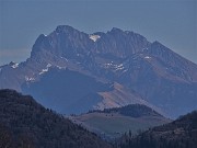 48 Dal Costone maxi-zoom in Presolana
